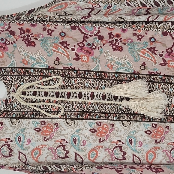 NAIF Boho Paisley Print Sleeveless Mini Dress in Soft Lightweight Fabric - Picture 4 of 8